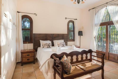Luxury Villa El Toril - Mijas With Heated Pool & Scenic Views