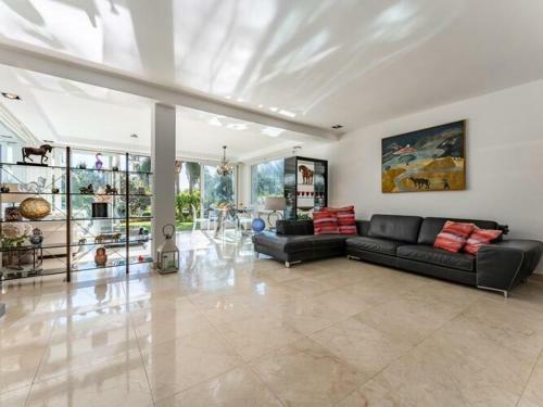 Faro's Ars Vivendi - Boutique Villa