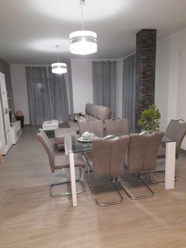 Apartamento Puerta De La B�tica