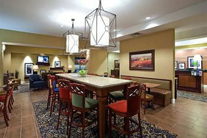 Hotel Hampton Inn Jackson-college Avenue
