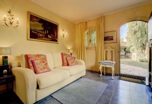 Exclusive Villa In Marbella Town