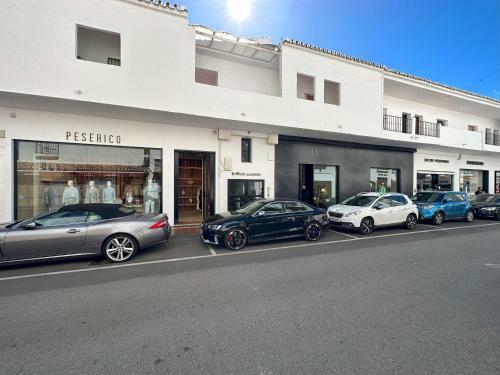First Line Beach Apartment - Puerto Ban�s