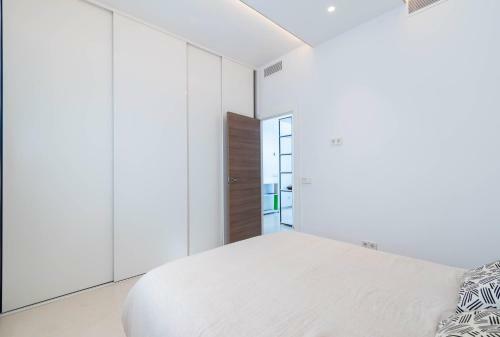 First Line Beach Apartment - Puerto Ban�s