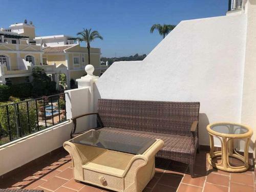 Aloha Apartamento Con Piscinas Y Parking