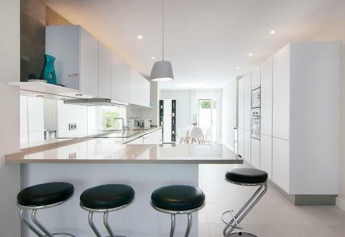 Holiday Villa For Rent In Marbella