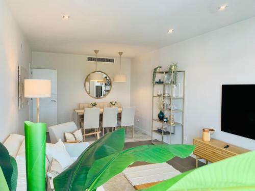 Sea View Luxury New Apartment Marbella Port