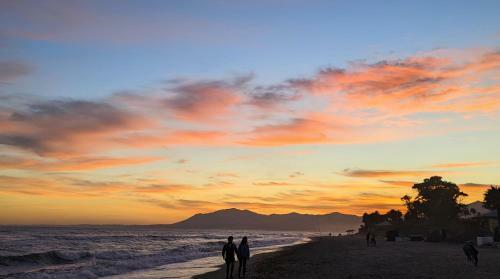 Marbella - Playa Alicate 2br Holiday Apartment