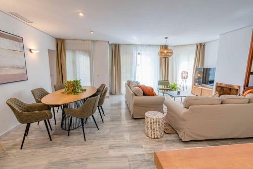 Apartamento Golden Beach Holiday Home With Jacuzzi
