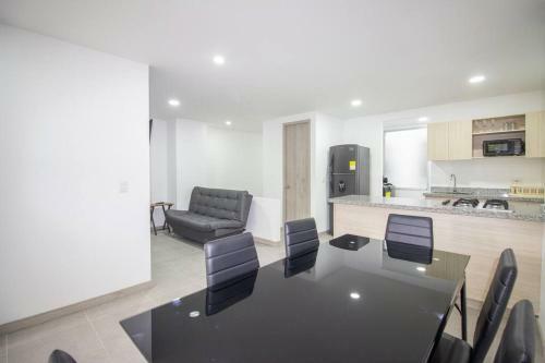 Apartamento Laureles �xito 2 Alcobas Piso 2 Balc�n