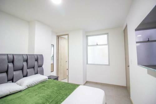 Apartamento Laureles �xito 2 Alcobas Piso 2 Balc�n