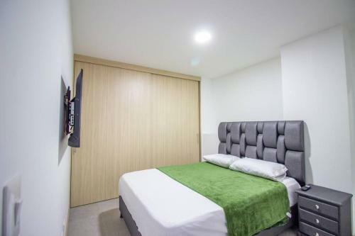 Apartamento Laureles �xito 2 Alcobas Piso 2 Balc�n