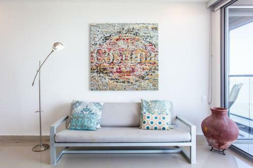 Spectacular 2 Bedroom Apt - 14th Floor Morros City