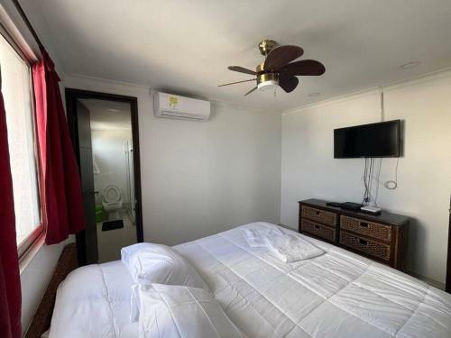 Apartamento Cozy Beachfront Apt Great Views
