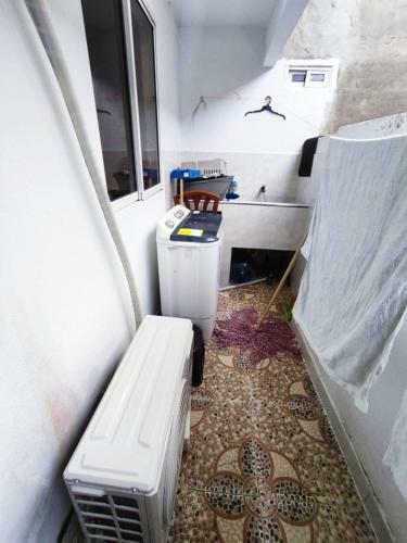 Habitaci�n Con Aire En Barrio