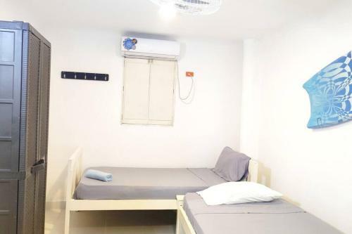 Apartamento Cozy Apto With AC And Washer Inside The Walls