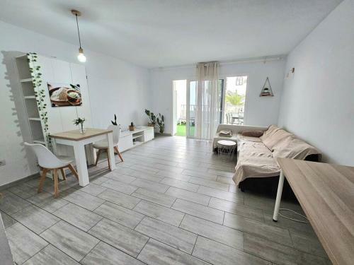 Apartamento Con Piscina A 500m De La Playa