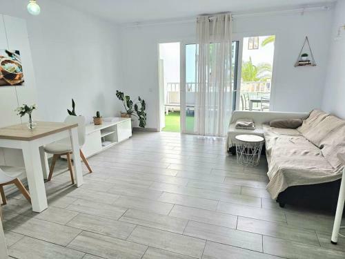 Apartamento Con Piscina A 500m De La Playa