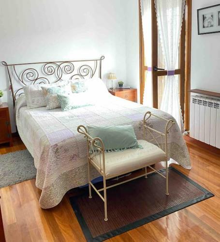 Elegante Apartamento Con Piscina Y Mucho Encanto.