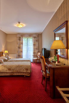 Hotel - Dworek Tryumf