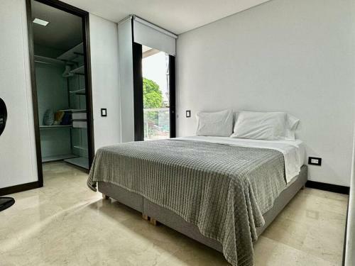 302 Spacious Apartment Nice View In El Poblado