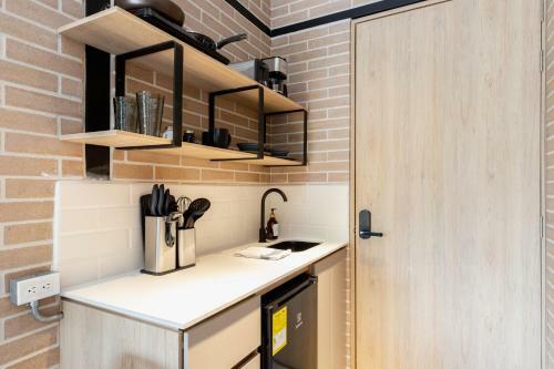 Apartamento Encantador Estudio Con Balc�n En Laureles