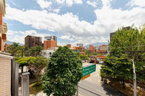Apartamento Encantador Estudio Con Balc�n En Laureles