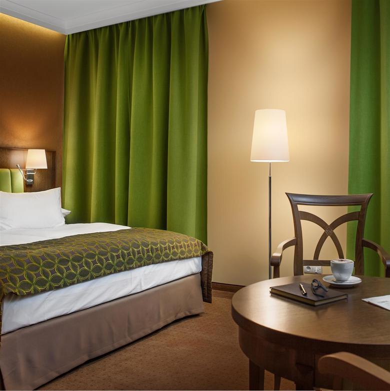 Best Western Grand Hotel