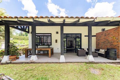 Villa Hermosa Casa De Aves Y Descanso Eje Cafetero