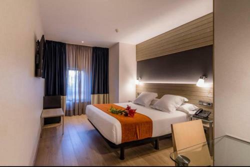 Hotel Avenida 22 Clinicas