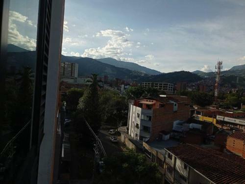 Apartaestudio Completo En Laureles
