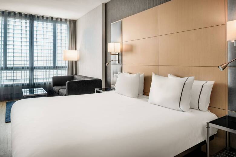 AC Hotel Victoria Suites By Marriott