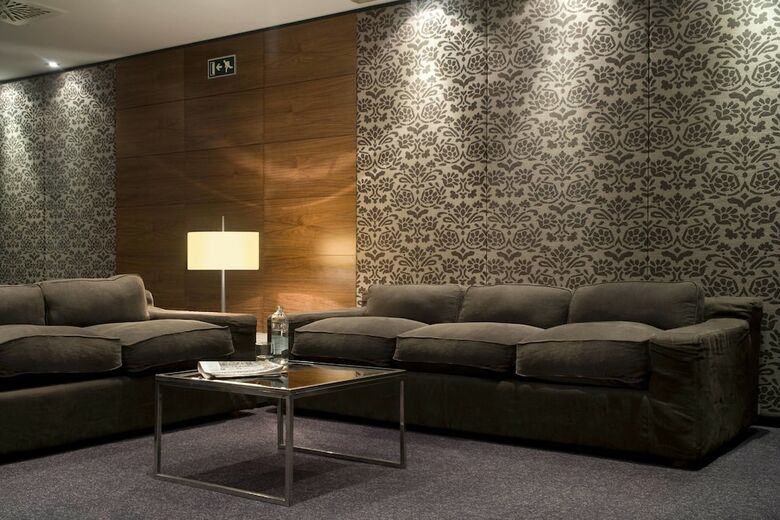 AC Hotel Victoria Suites By Marriott