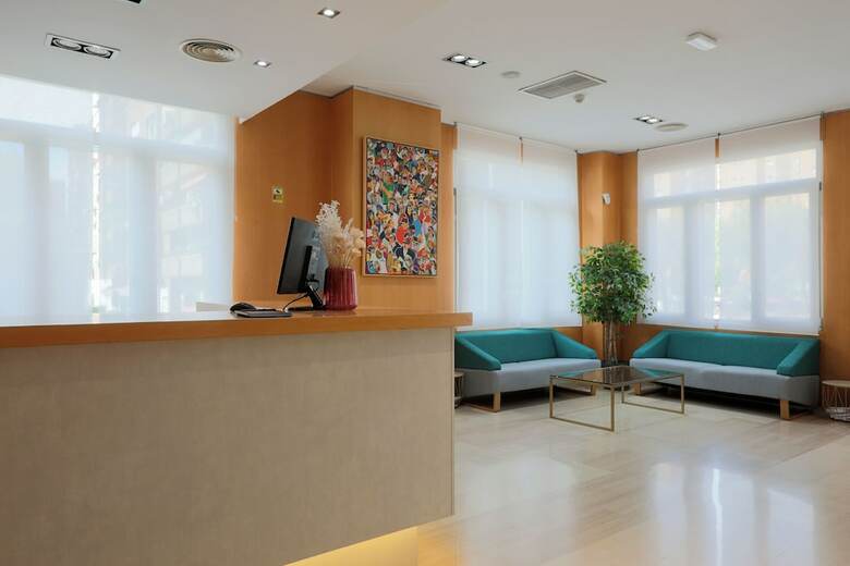 Hotel Silken Torre Garden