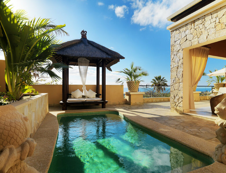 Hotel Royal Garden Villas & Spa