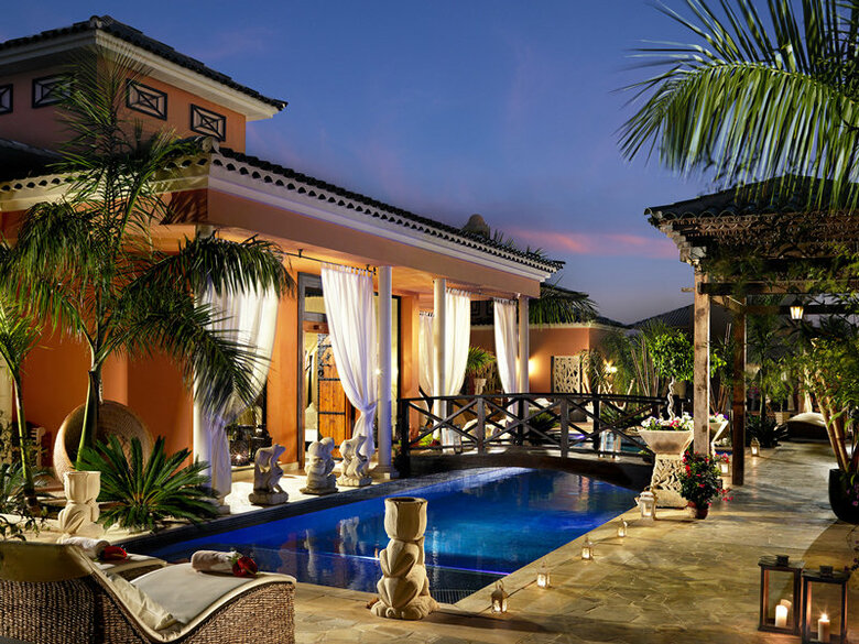 Hotel Royal Garden Villas & Spa