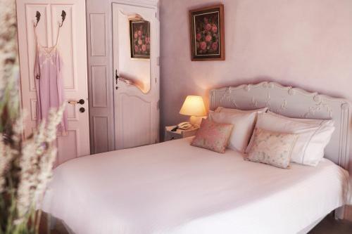 Hostal Amaryllis Luxury Guest House
