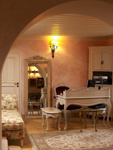 Hostal Amaryllis Luxury Guest House