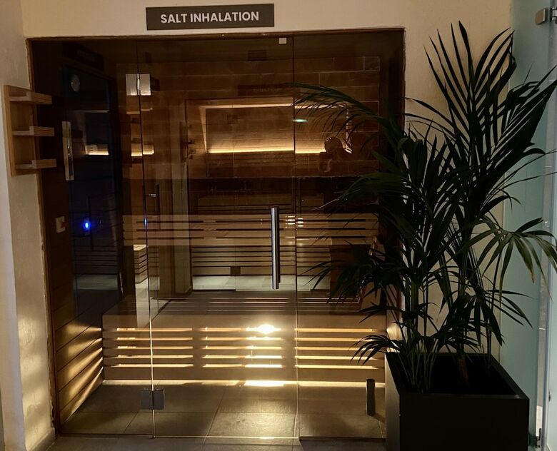 Hotel The Village Boutique And Spa