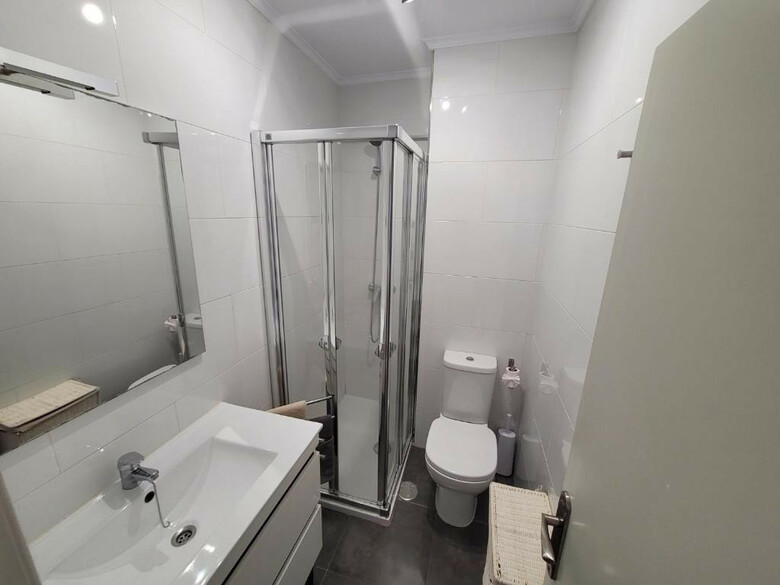 Apartamento Bonito Piso Con Garaje Cerca De Las Playas