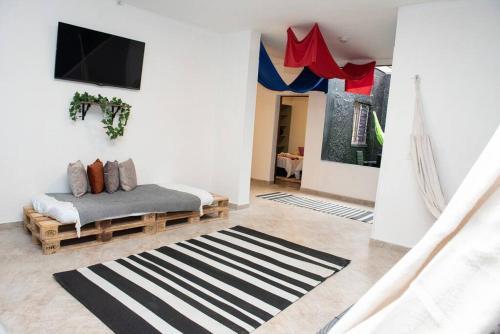 Apartamento Pleasant House 20 People In Laureles