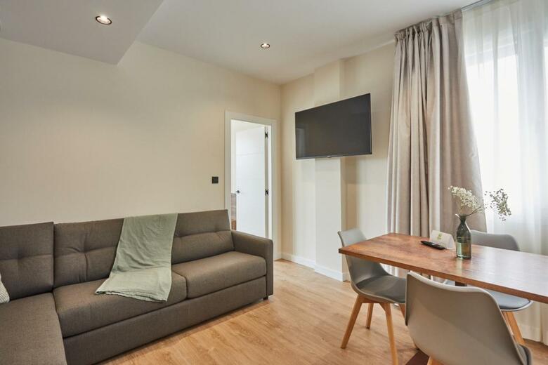 Apartamentos Silken Fontibre Iberia & Spa