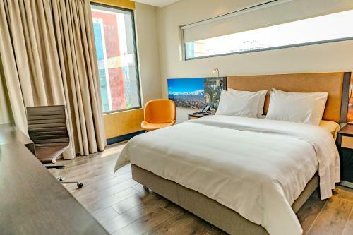 Hotel Hampton By Hilton Santiago Las Condes