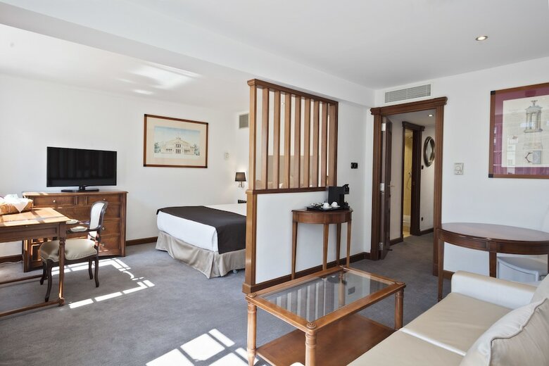 Aparthotel Meli� White House Hotel Apartments