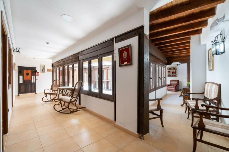 Hotel La Quinta De Santill�n