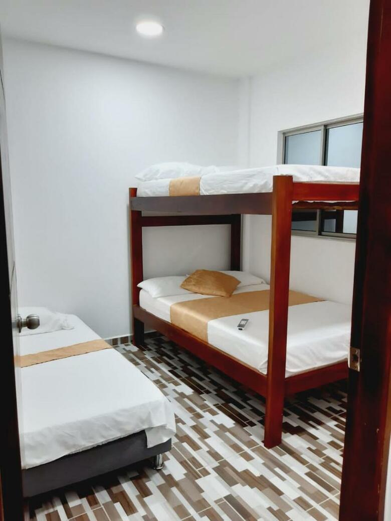 Ohana Aparta Hotel