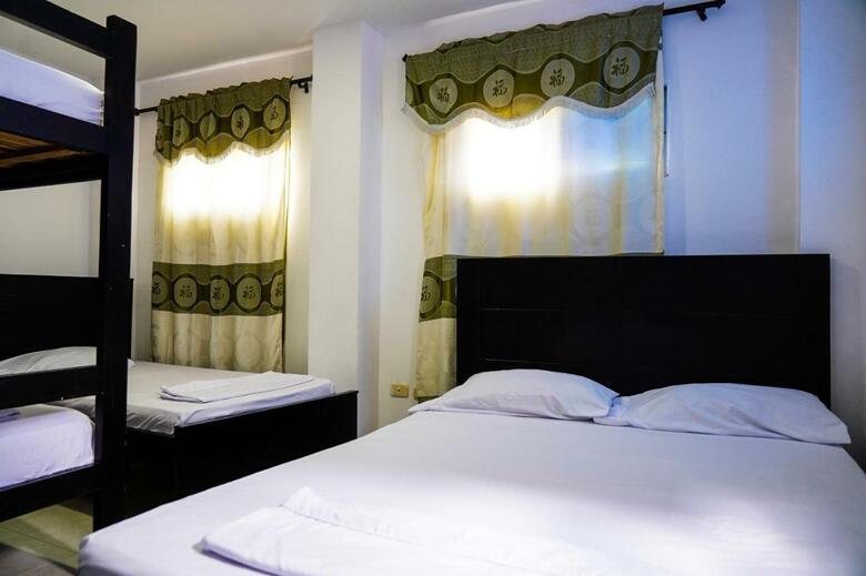 Hotel Jiisot Camarones Inn