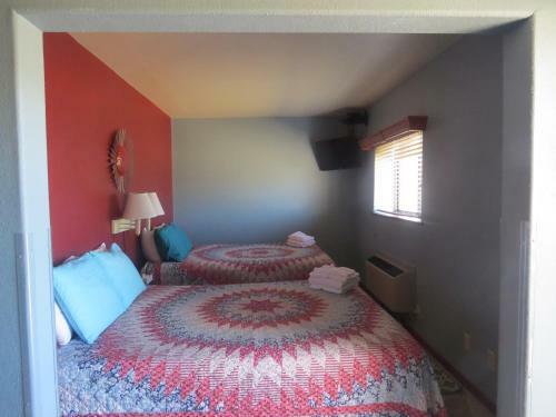 Mountain Motel