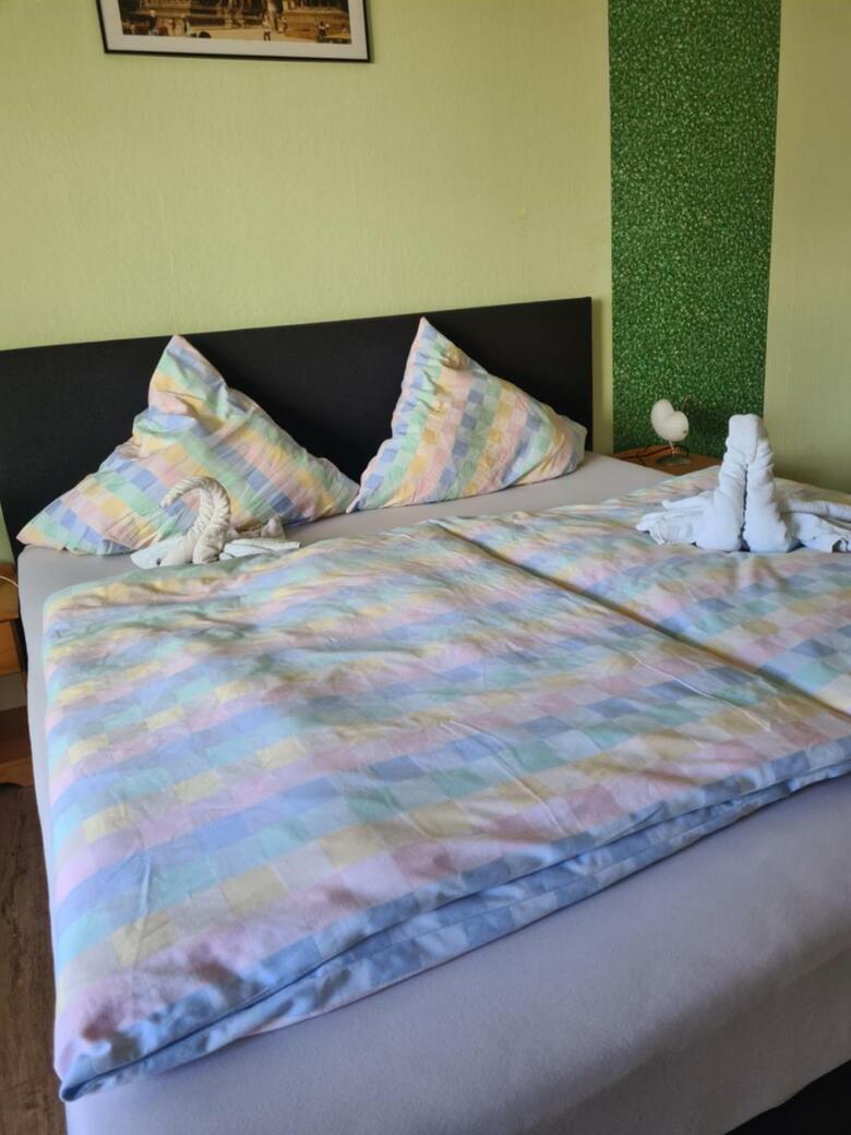 Bed & Breakfast Zum Feti Hotel Und Restaurant