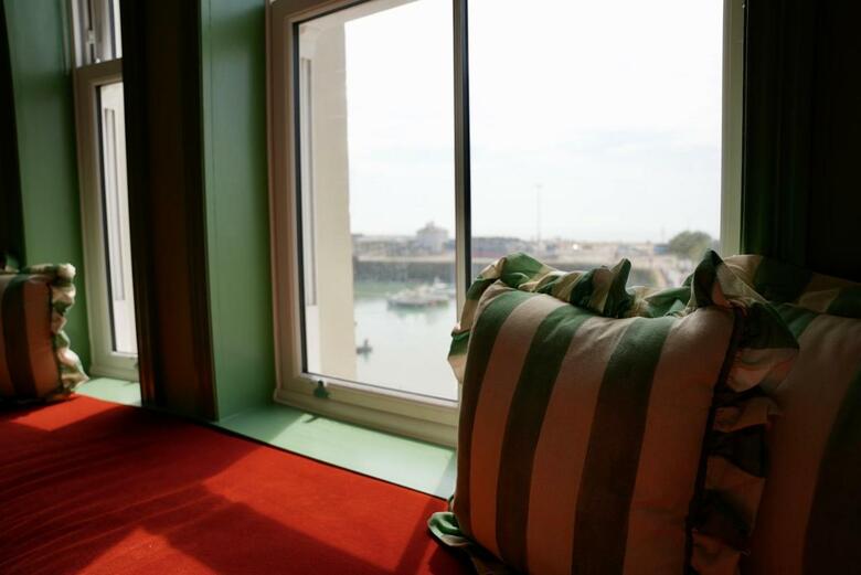 The London & Paris Hotel