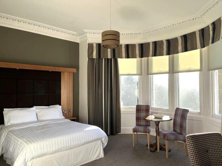 The Strathearn Hotel